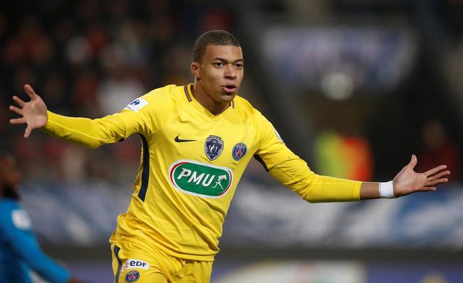 国际比赛日体能课后，多伦多猛龙复出首秀备战法国杯，压力陡增，赛季目标并未改变的简单介绍